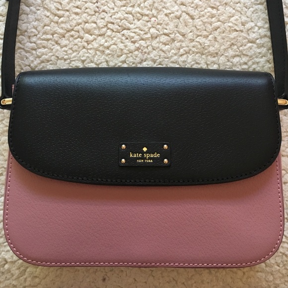 Kate Spade Crossbody - Picture 2 of 6