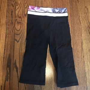 Lulu black crops
