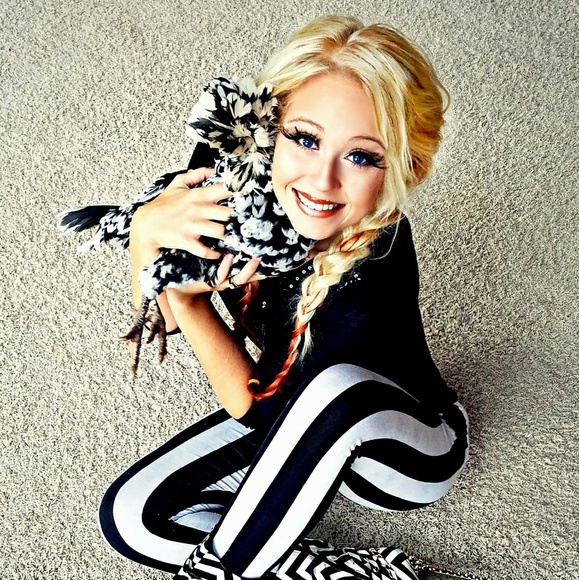 Meet your Posher, Autumn - Picture 4 of 5