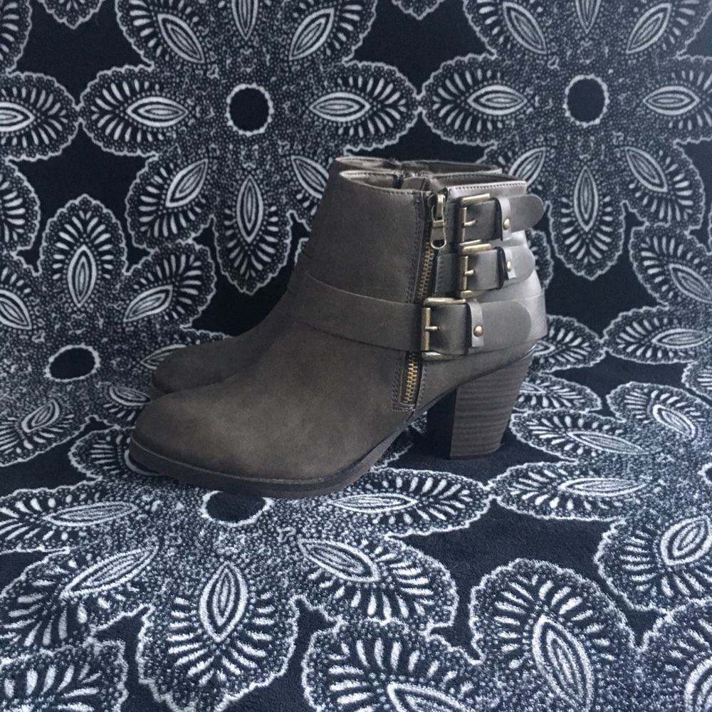 Steve Madden booties