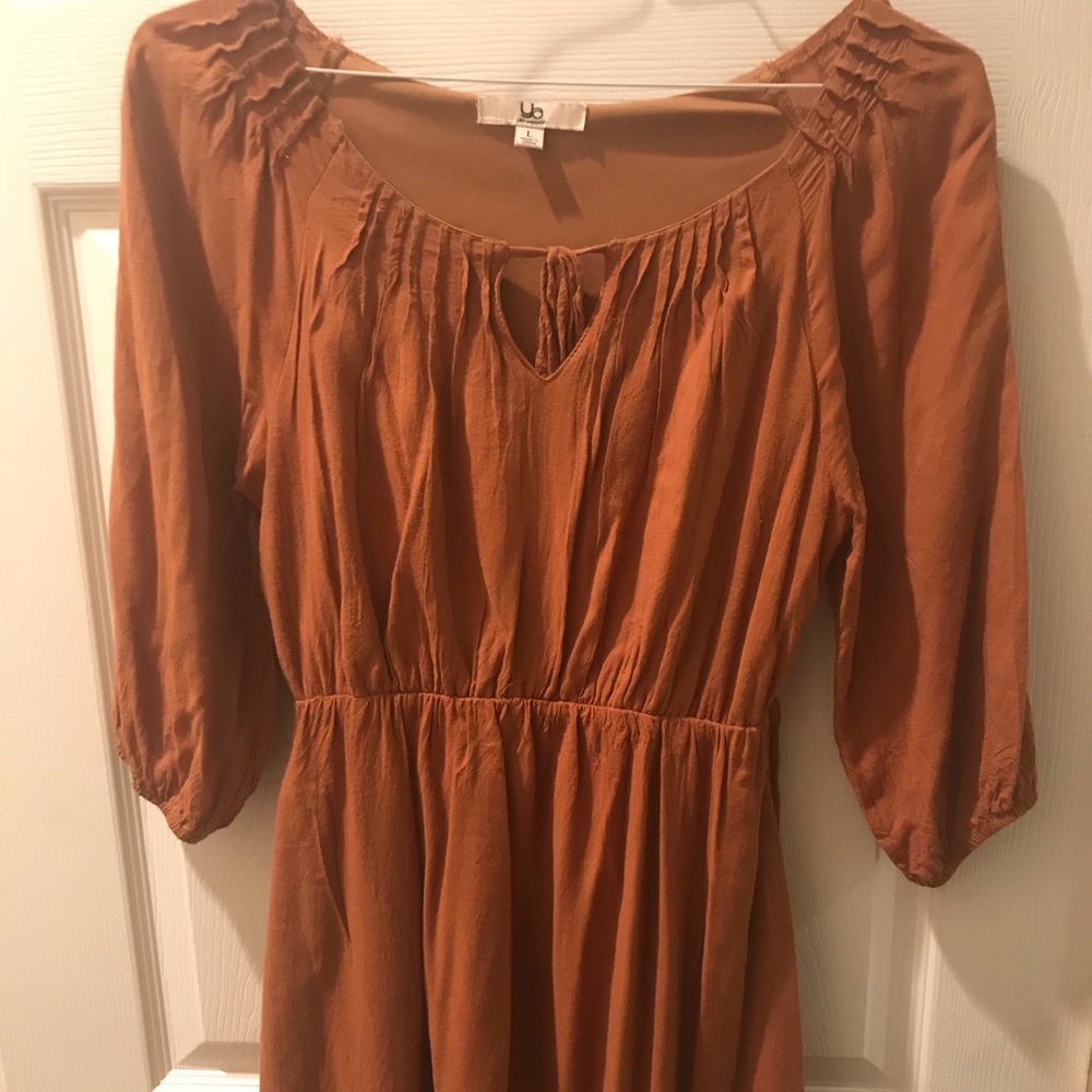 YA Los Angeles perfect rayon long blouse.