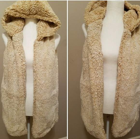 ❄Sherpa Hooded Vest❄ 1 left - Picture 4 of 7