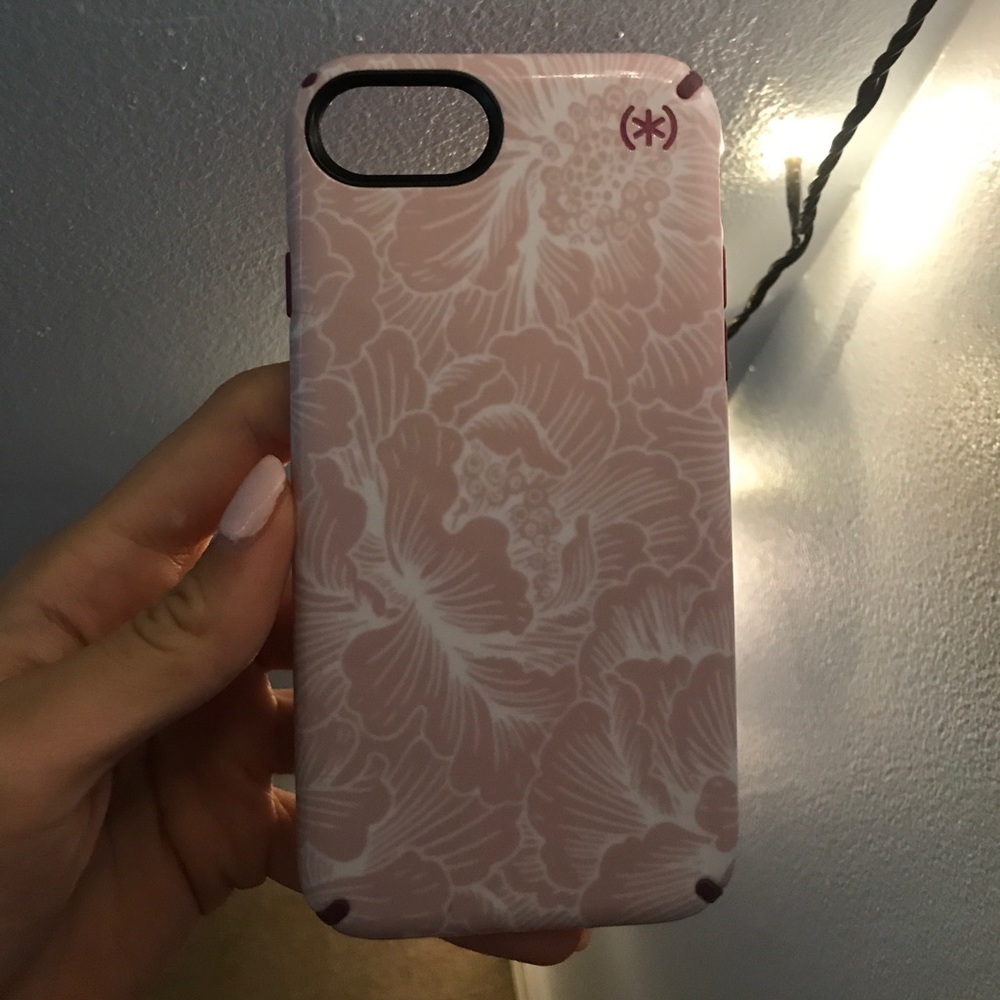 iPhone 7 speck case