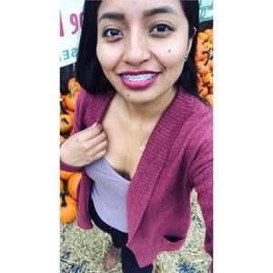 Meet your Posher, Viviana