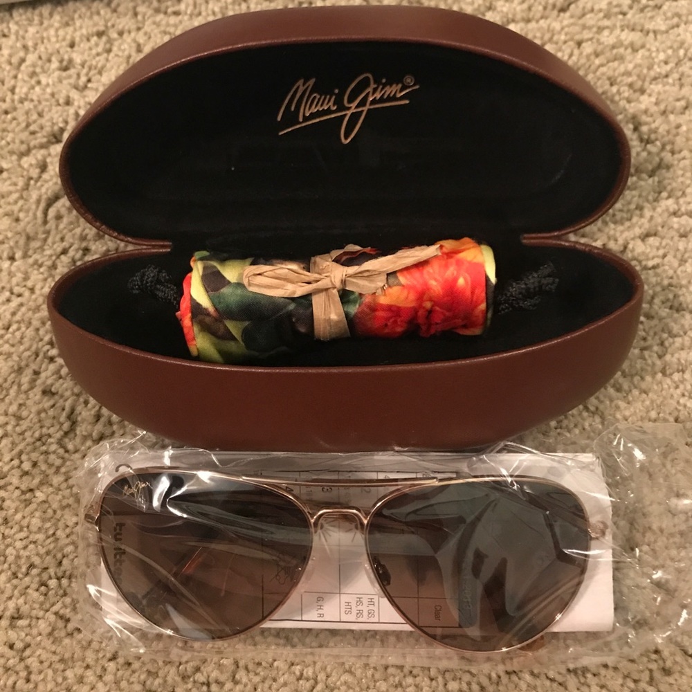 Maui jim tortoise aviator sunglasses