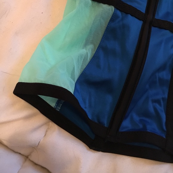 Color block bustier - Picture 4 of 4