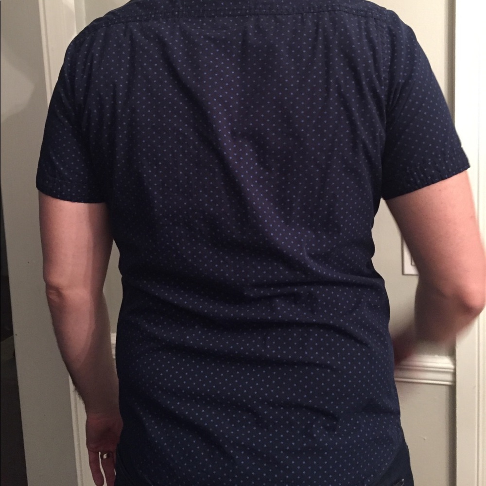 Men's casual button down - Picture 2 of 4