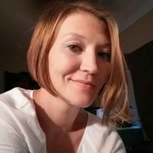 Meet your Posher, Debra