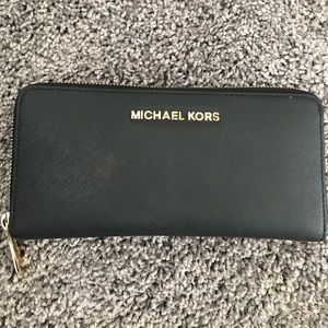 Michael Kors wallet