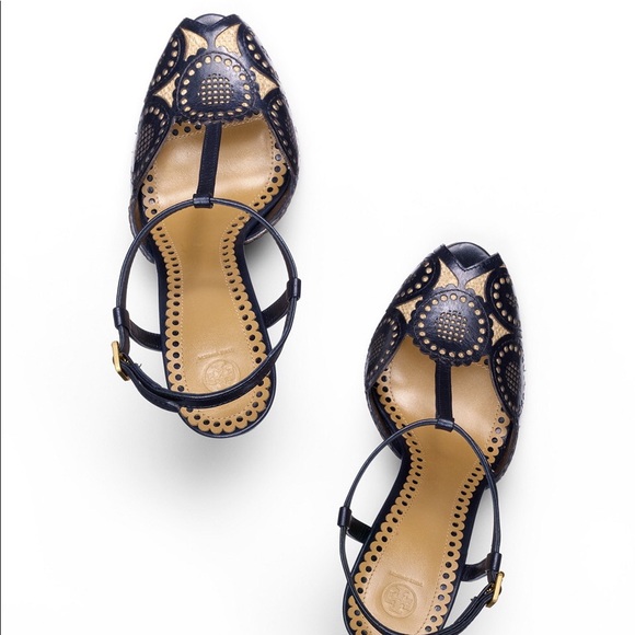 Tory Burch Shoes - NWB TORY BURCH ALEXA PEEP TOE