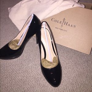 Black Patent Chelsea Pump