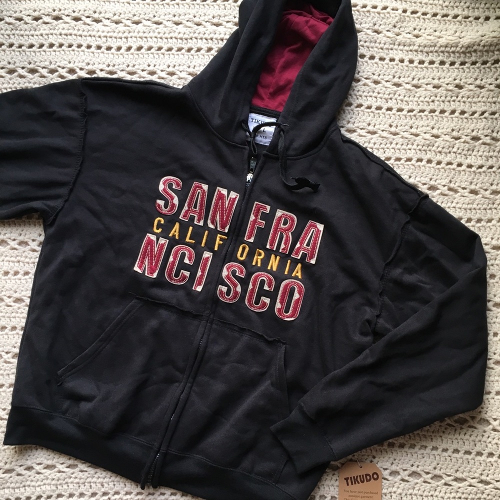 ❌SOLD❌ 🌸 Tikudo California Sweater 🌸