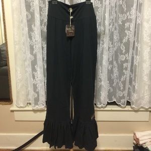 NWT Matilda Jane Big Ruffles