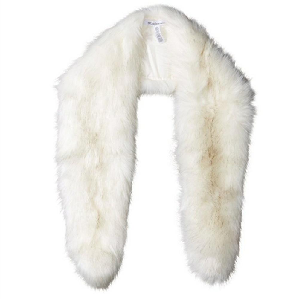 White feaux fur stole