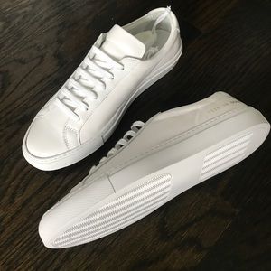 White Sneakers Men's Leather Common Projects