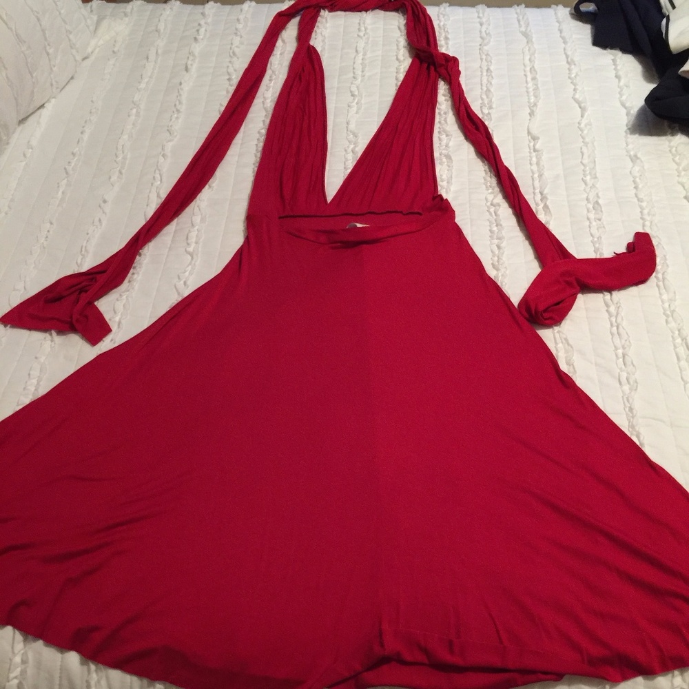 VENUS RED FLARE DRESS