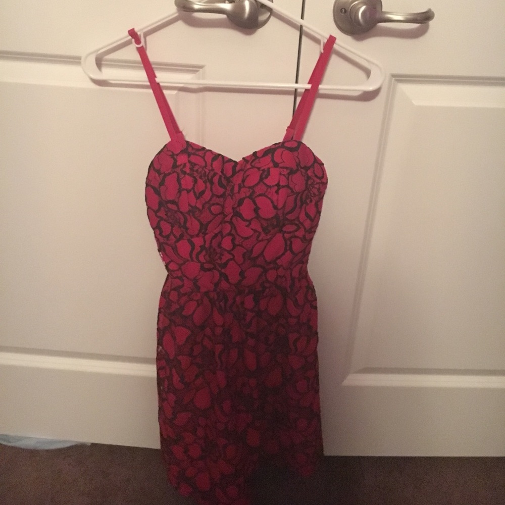 Lily Rose XS Red floral dress