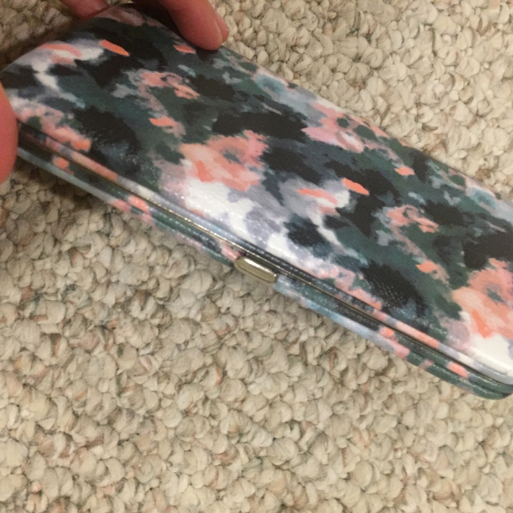 Floral Clasp Wallet