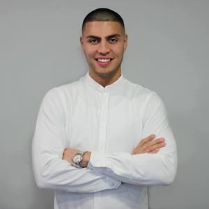 Meet your Posher, Johnathan