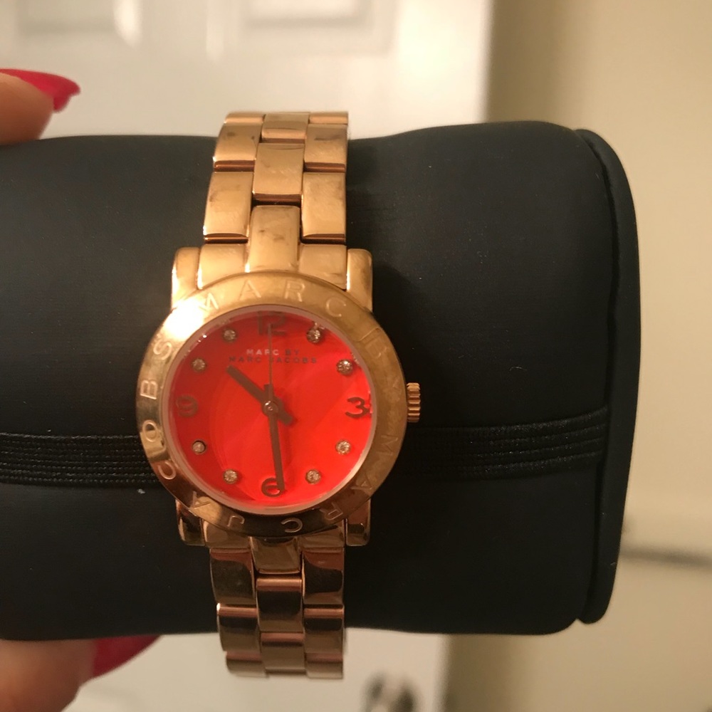 Marc Jacobs Rose gold ladies watch
