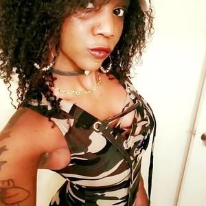 Meet your Posher, Shanyqua