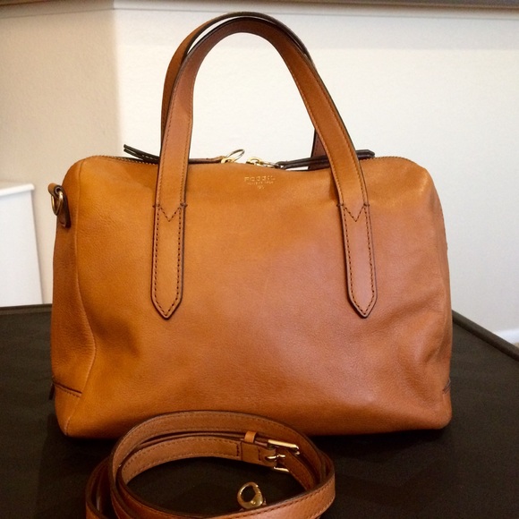 fossil sydney satchel camel