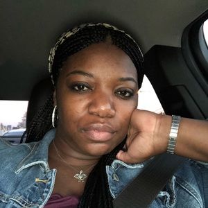 Meet your Posher, Kamica