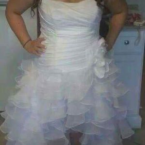 Hi-Low wedding dress