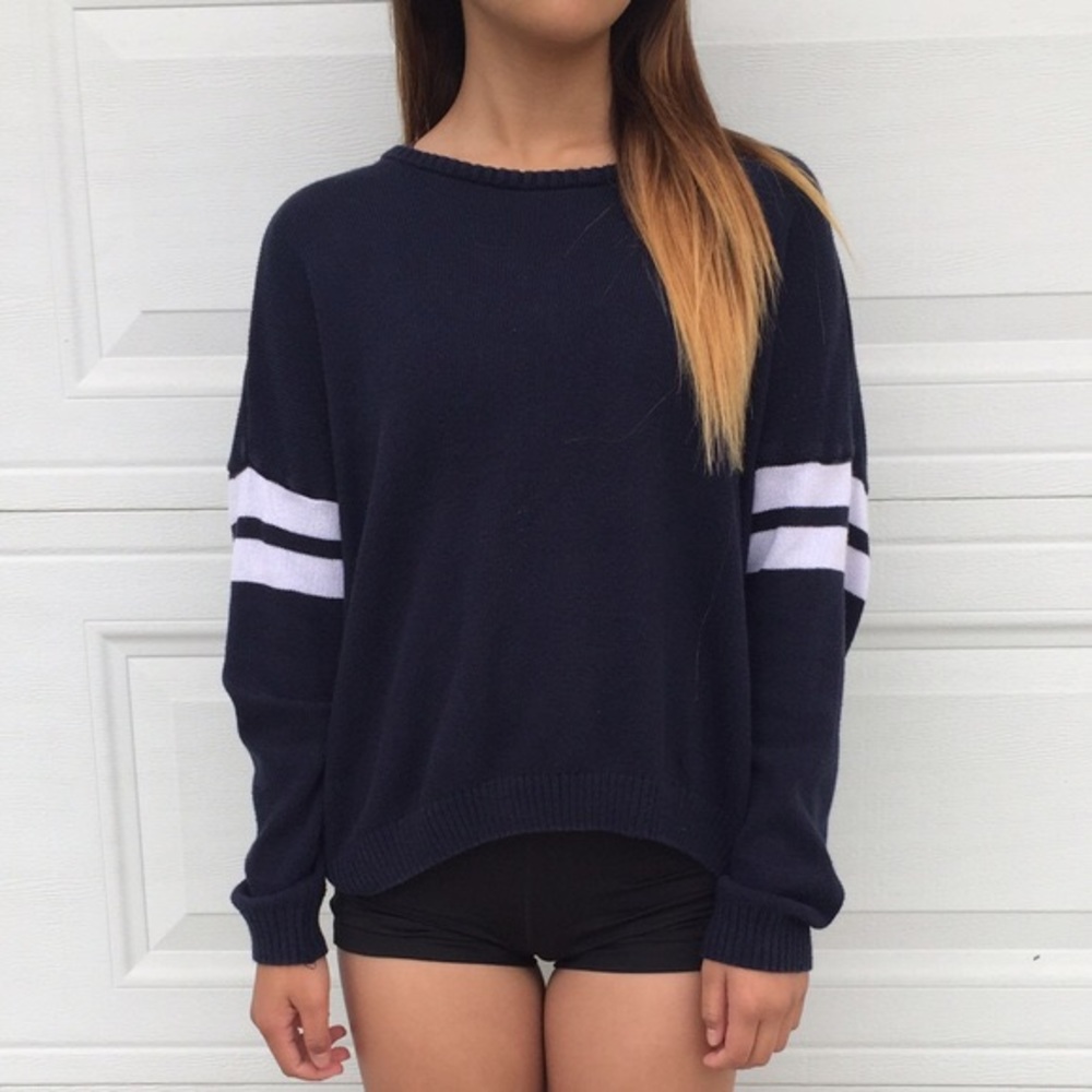 Brandy Melville Navy Crewneck Sweatshirt