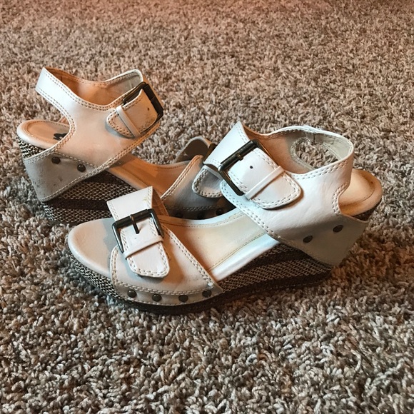 Wedges - Picture 2 of 2