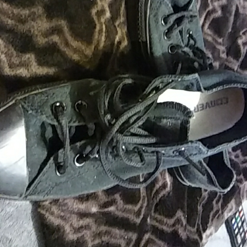 All Black Converse Canvas sneakers