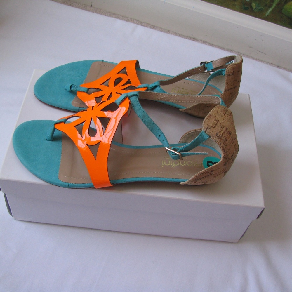 Bindini-Orange-Medallion-Blue-Ankle-Strap New