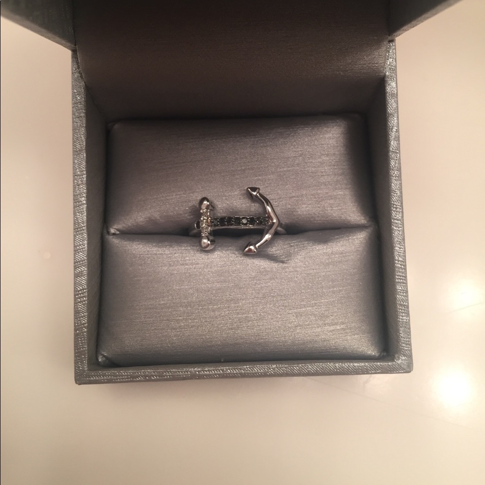 Black and White Diamond Anchor Ring