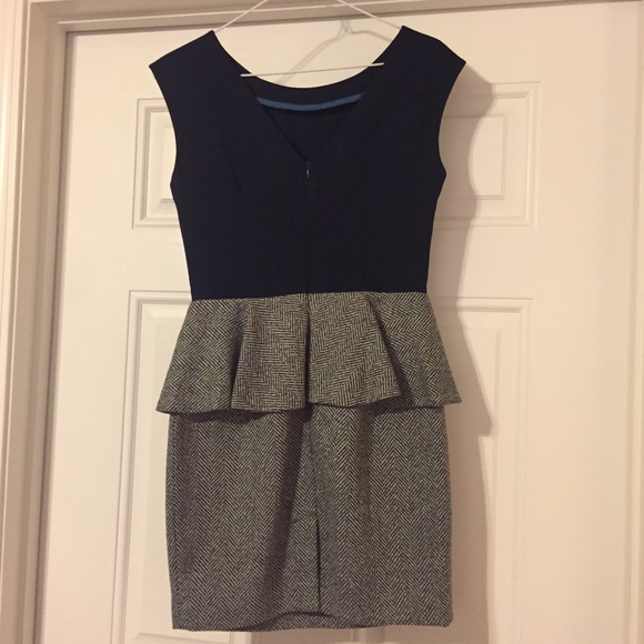 ⭐️ Navy Peplum Dress ⭐️ - Picture 2 of 4