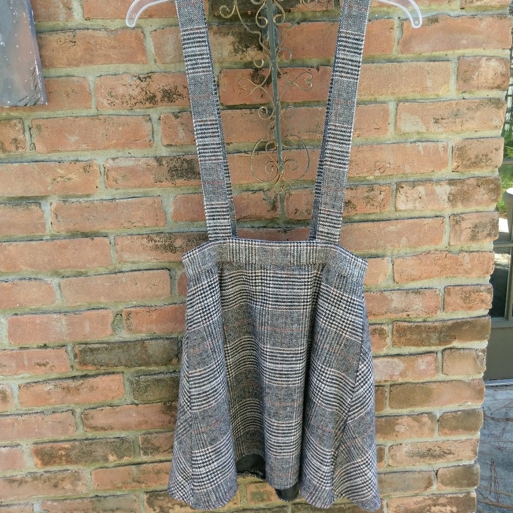 Suspended Circle Skirt