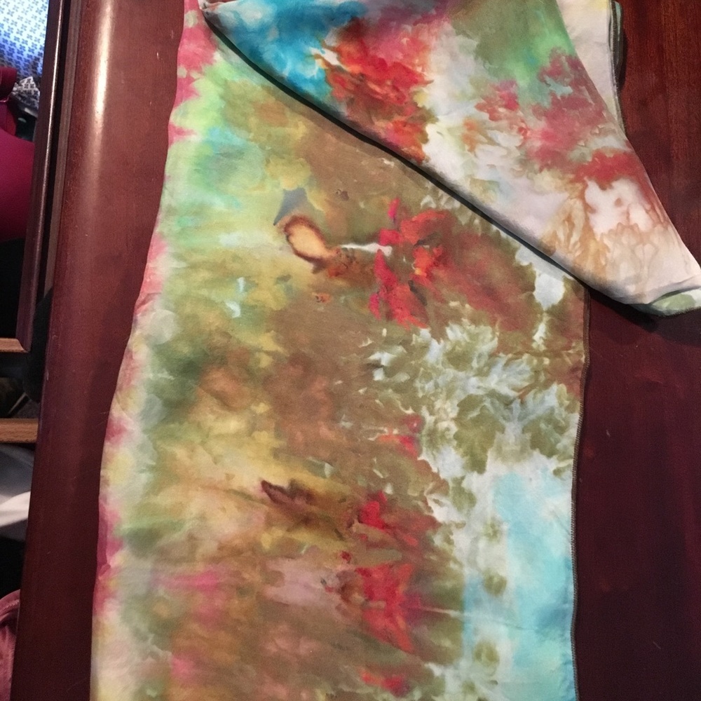 Beautiful silk scarf!