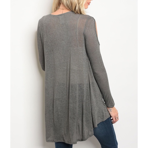 | LIGHTWEIGHT CUT OUT CARDI | - Picture 2 of 3