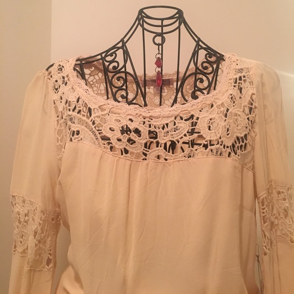 Forever 21 bohemian style short length dress - Picture 2 of 3