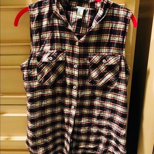 Sleeveless flannel!