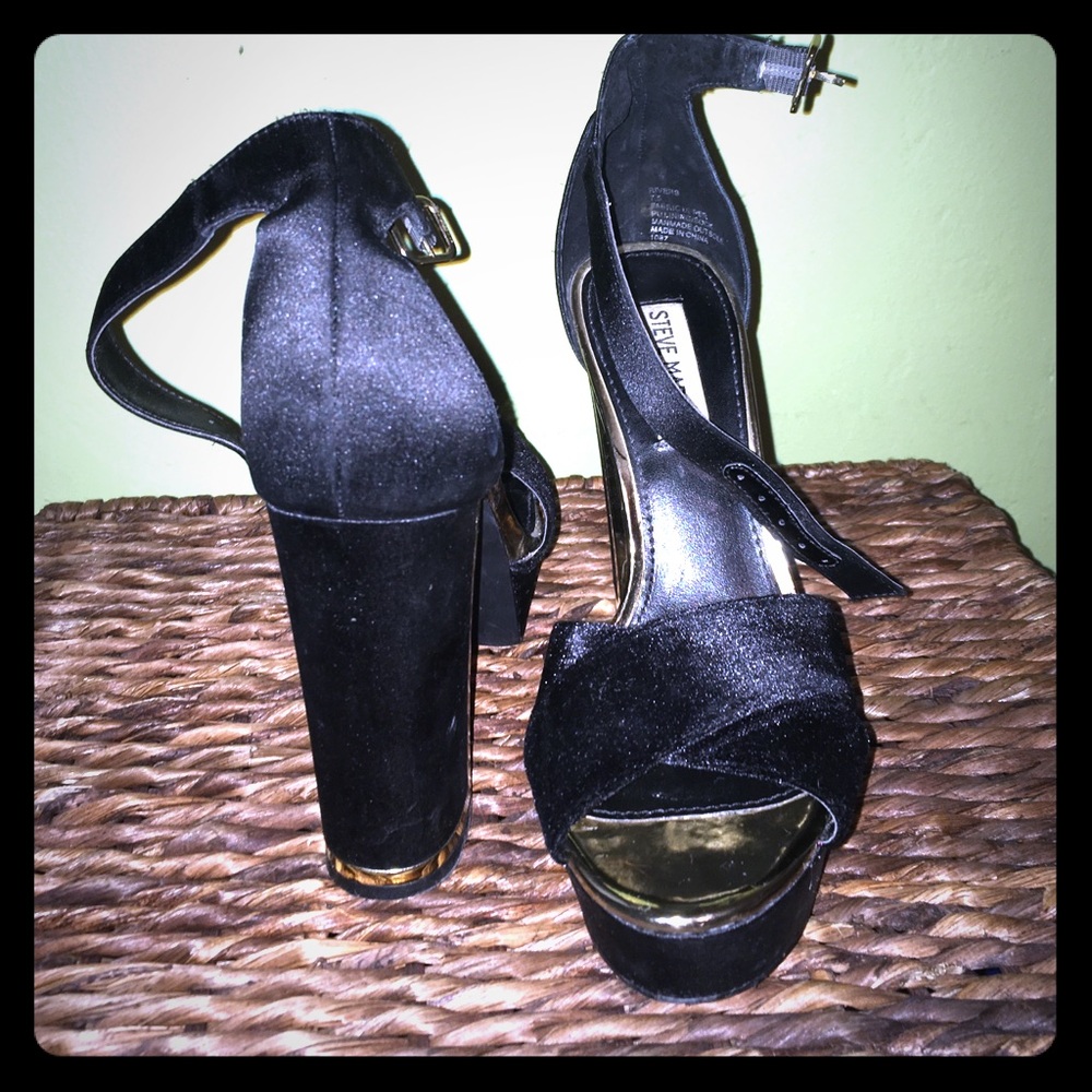 Steve Madden velvet and satin platform heels 7.5