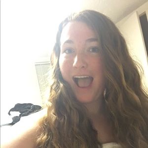 Meet your Posher, Kyra