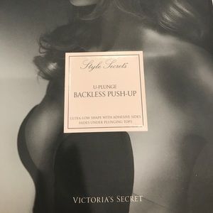 NWT Victoria Secret u plunge backless push up