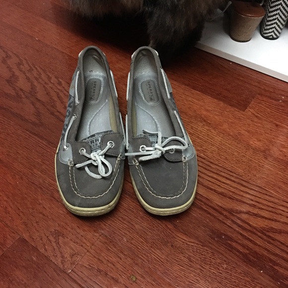 Sperry shoes - Picture 1 of 2