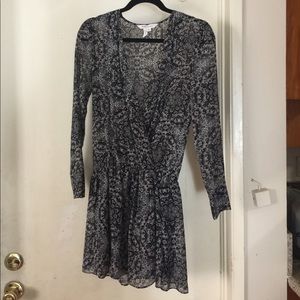 BCBGeneration snakeprint long sleeve mini dress XS