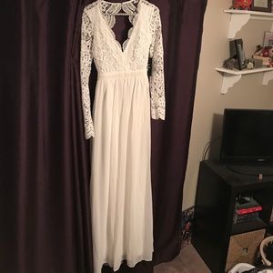 White lace brand new Lulus dress