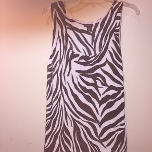 Women's sleeveless shell blouse