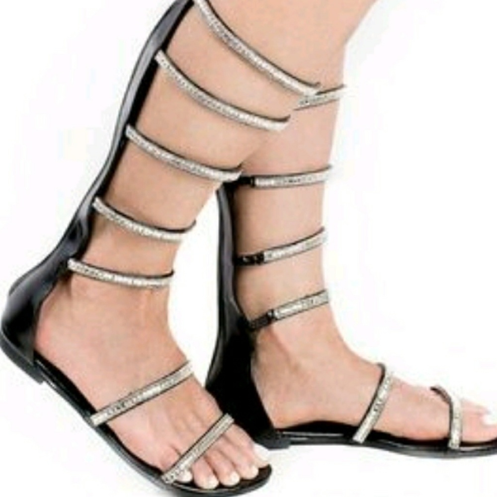 Liliana black gladiator sandals