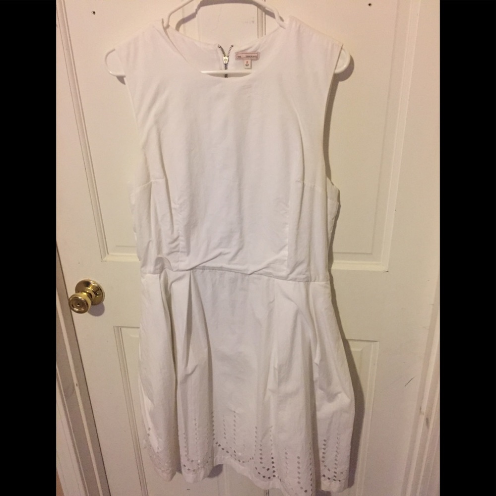 White GAP dress