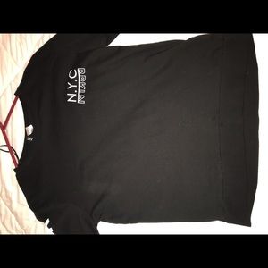Black New York long sleeve tee.