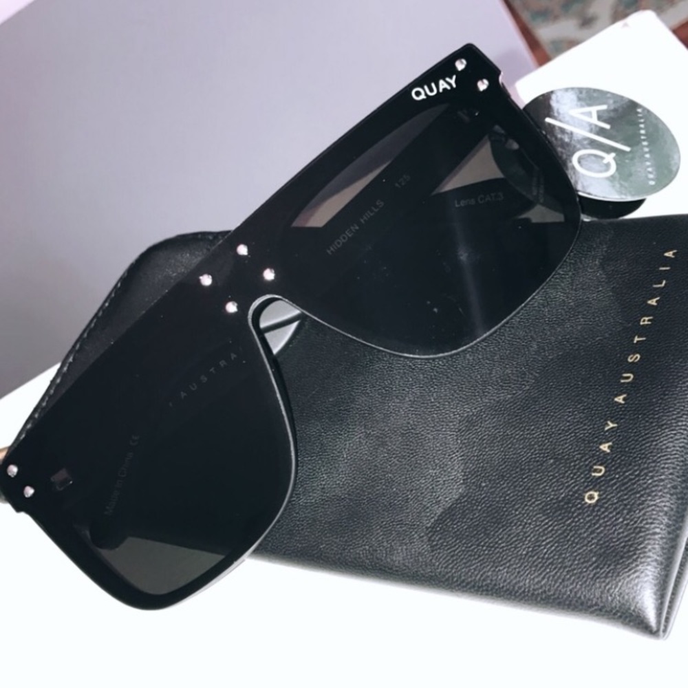 **LIMITED EDITION** #QUAYXKYLIE HIDDEN HILLS😎